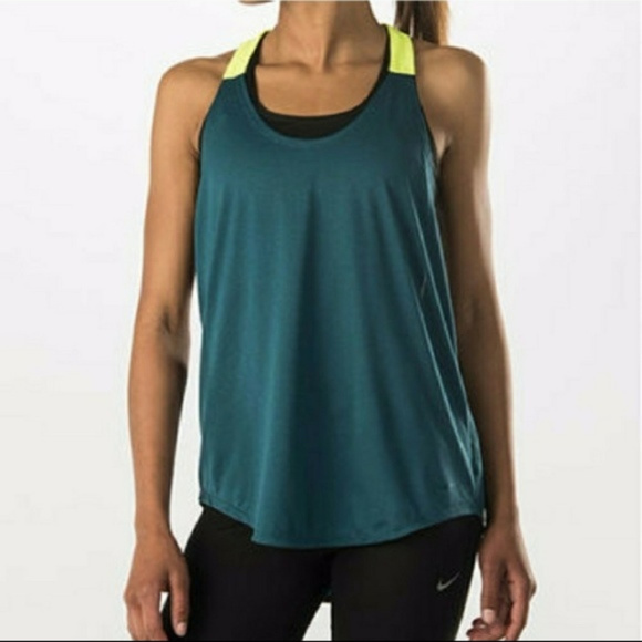 nike elastika tank top